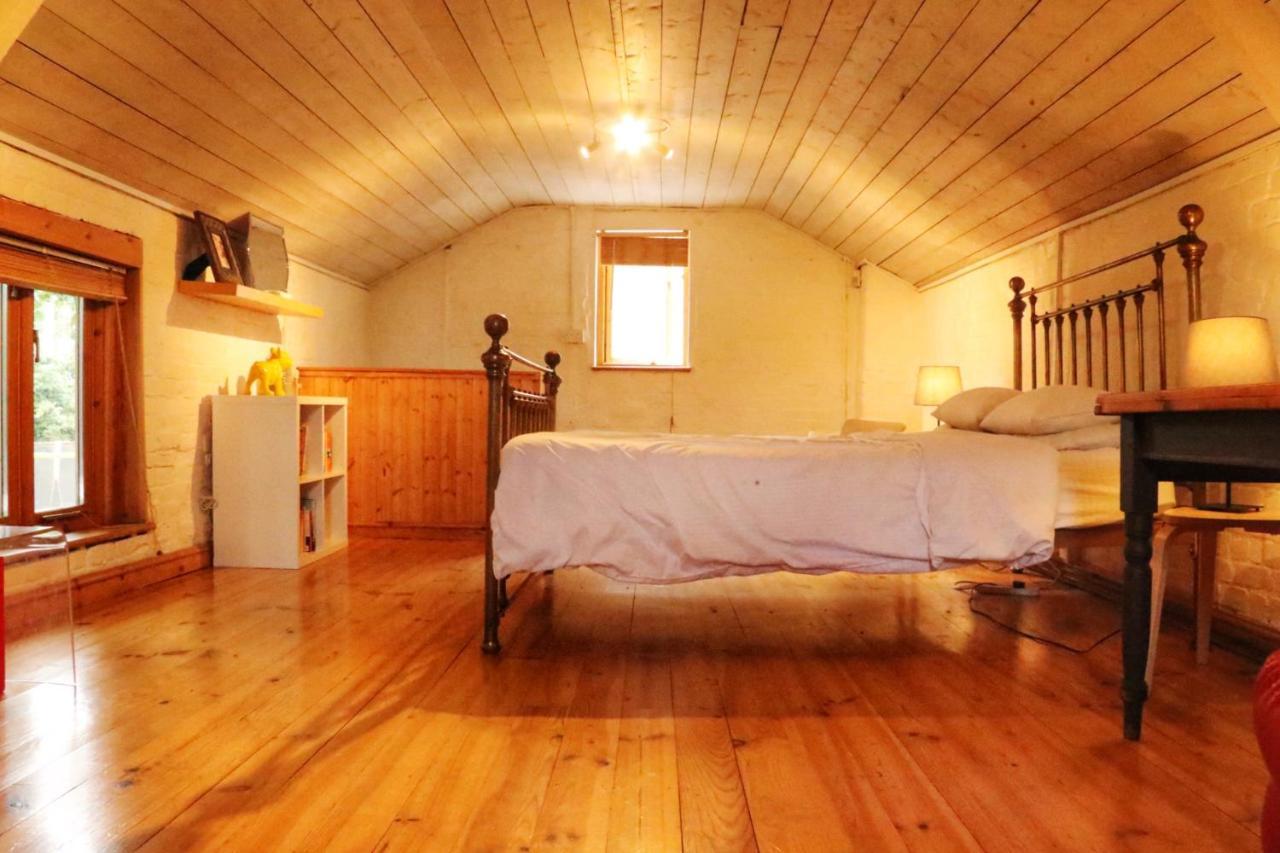 Lee Valley Lodge Чесхант Экстерьер фото